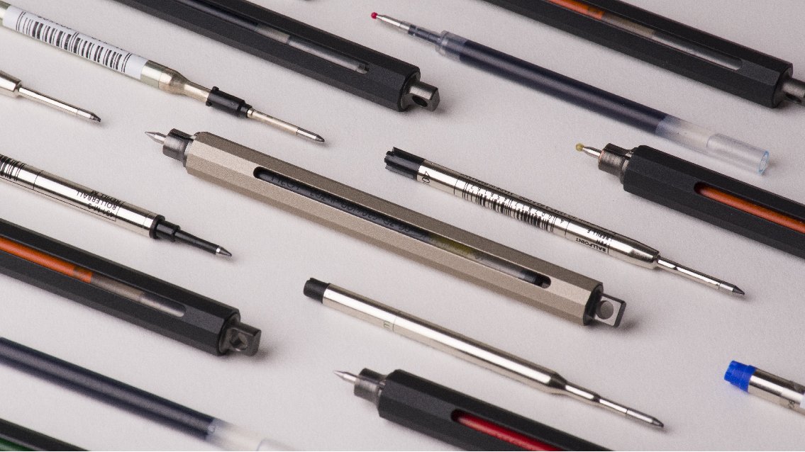 岸頭的鋼珠筆可自由替換多種筆芯
