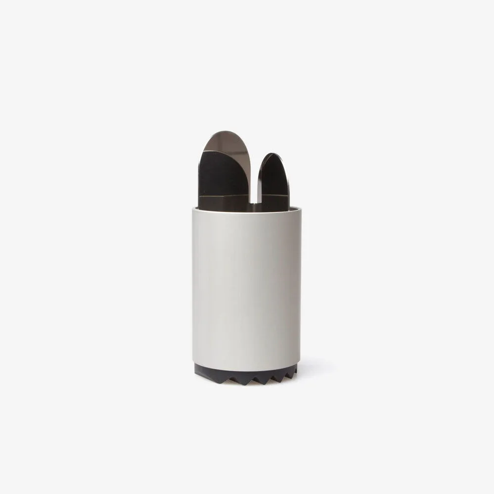 W Storage Stationary Holder