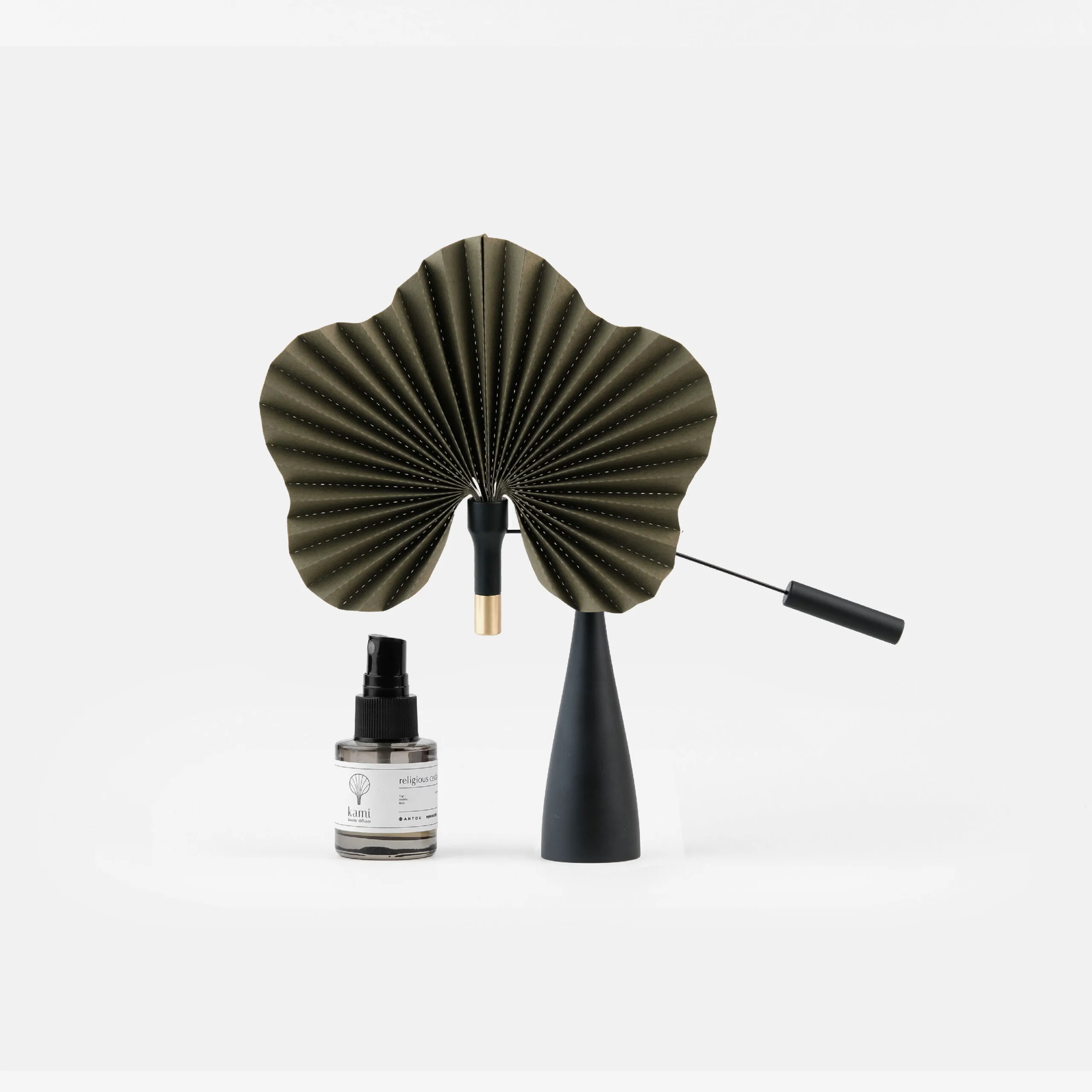 Kami kinetic diffuser / Signature scent set - Image 5